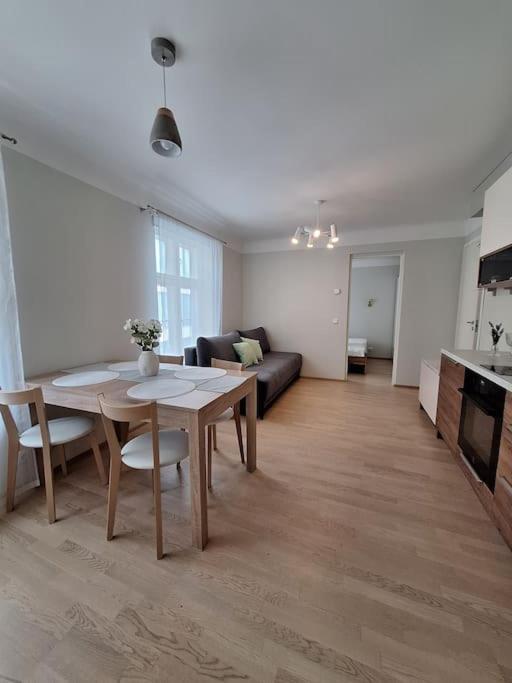 Appartement Cozy Near Bus Station *